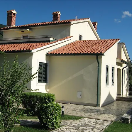 Apartman Qualich
